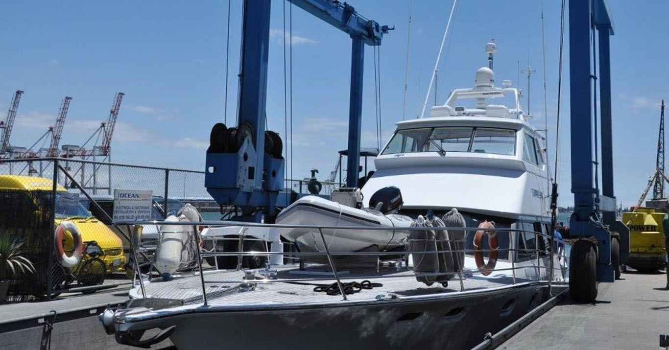 tauranga bridge marina travel lift